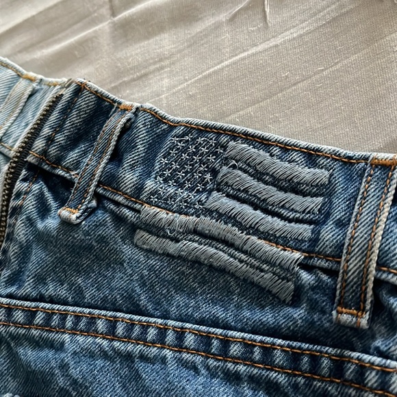 REVICE Yin Yang two tone zipper blue jeans size 28 like new - Picture 11 of 15